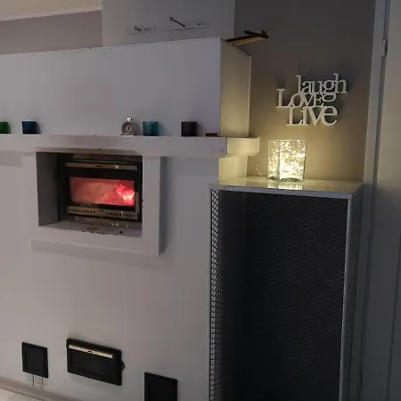 ヴィラ Cosy, Homely House With A Large Courtyard