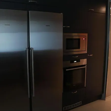 Cosy, Homely House With A Large Courtyard Saarenkylä