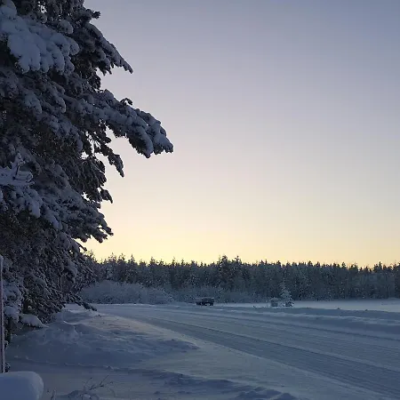 Villa Cosy, Homely House With A Large Courtyard
