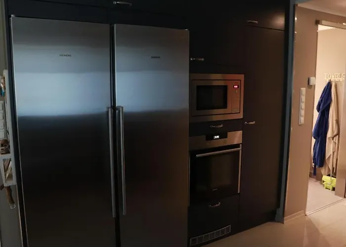 Cosy, Homely House With A Large Courtyard Saarenkylä