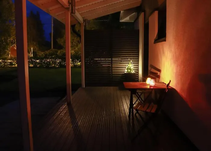 Cosy, Homely House With A Large Courtyard *