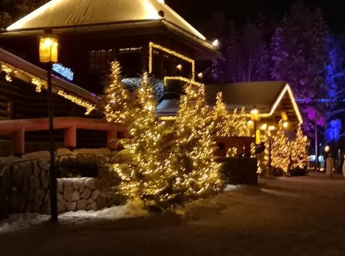 Βίλα Cosy, Homely House With A Large Courtyard